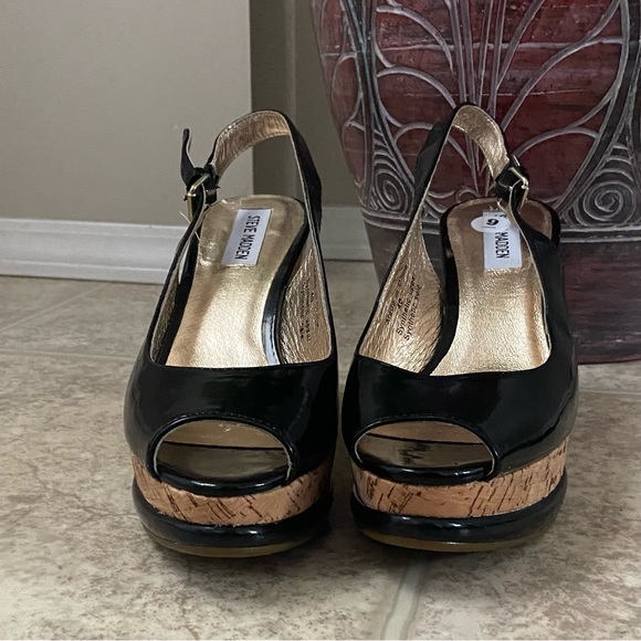 Steve Madden women black faux leather cork platform peep toe heels. Size 9. NWOT - Picture 8 of 11
